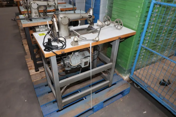 Industrienähmaschine ohne Palette